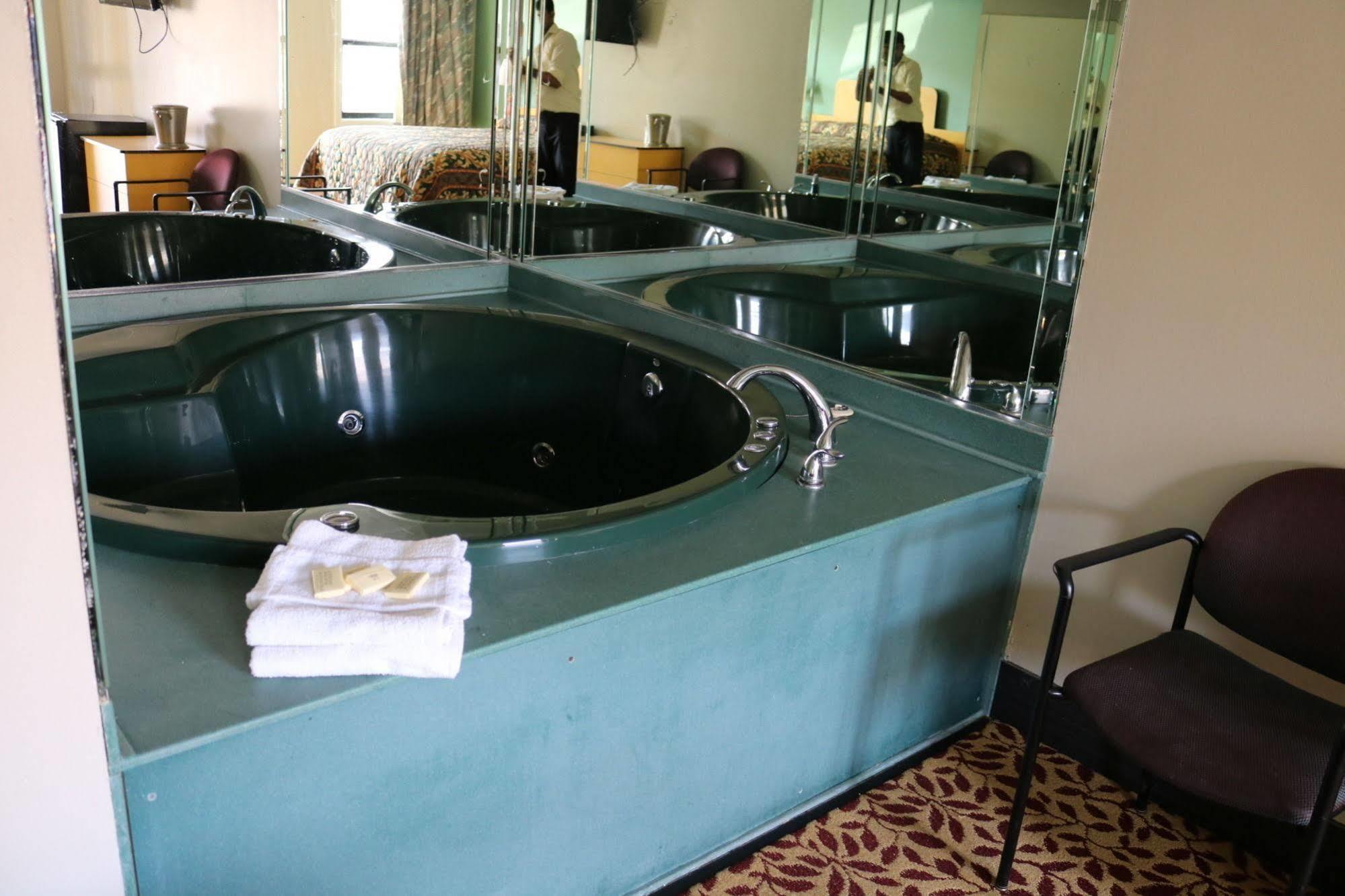 Miami Inn & Suites Oak Lawn Luaran gambar